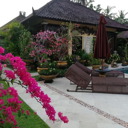 Villa Gusmania Candidasa Екстериор снимка
